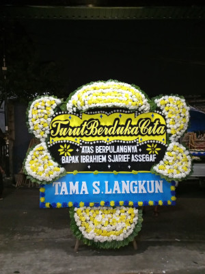 Papan Bunga Duka di Karang Bahagia