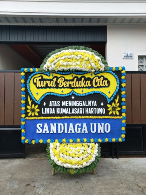 Papan Bunga Duka di Karang Bahagia