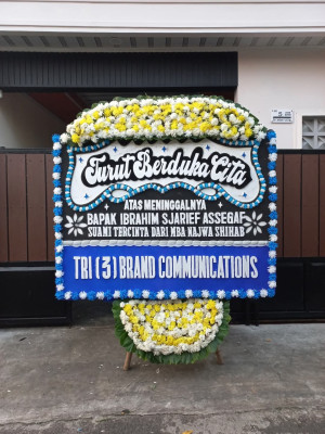 Papan Bunga Duka di Karang Bahagia